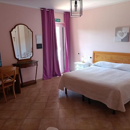 B&B Agriturismo Regno Di Toscana โคลเลซัลเวตติ ห้อง รูปภาพ